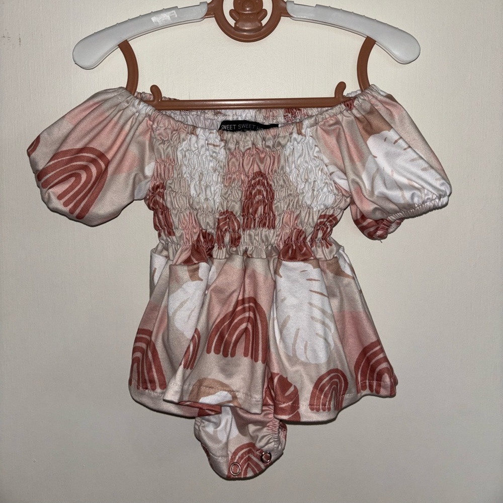 Sweet Honey Rainbow Monstera Off-The-Shoulder Top